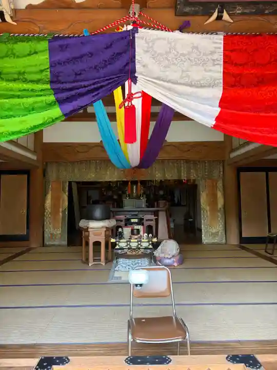 雲居寺の{uncategorized: "未分類", other: "その他", undefined: "問題あり", building: "その他建物", grave: "お墓", sacred_gate: "鳥居", guardian: "狛犬", statue: "像", buddha: "仏像", history: "歴史", nature: "自然", garden: "庭園", animal: "動物", pagoda: "塔", temizu: "手水舎", mountain_gate: "山門・神門", sanctuary: "本殿・本堂", subordinate: "末社・摂社", art: "芸術", scenery: "景色", jizo: "地蔵", ema: "絵馬", goshuin: "御朱印", omikuji: "おみくじ", items: "授与品その他", amulet: "お守り", goshuincho: "御朱印帳", eats: "食事", festival: "お祭り", votive_dance: "神楽", shichigosan: "七五三参", wedding: "結婚式", experience: "体験その他", initially: "初詣", around: "周辺", anti_infection: "感染症対策"}
