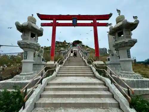蕪嶋神社の{uncategorized: "未分類", other: "その他", undefined: "問題あり", building: "その他建物", grave: "お墓", sacred_gate: "鳥居", guardian: "狛犬", statue: "像", buddha: "仏像", history: "歴史", nature: "自然", garden: "庭園", animal: "動物", pagoda: "塔", temizu: "手水舎", mountain_gate: "山門・神門", sanctuary: "本殿・本堂", subordinate: "末社・摂社", art: "芸術", scenery: "景色", jizo: "地蔵", ema: "絵馬", goshuin: "御朱印", omikuji: "おみくじ", items: "授与品その他", amulet: "お守り", goshuincho: "御朱印帳", eats: "食事", festival: "お祭り", votive_dance: "神楽", shichigosan: "七五三参", wedding: "結婚式", experience: "体験その他", initially: "初詣", around: "周辺", anti_infection: "感染症対策"}