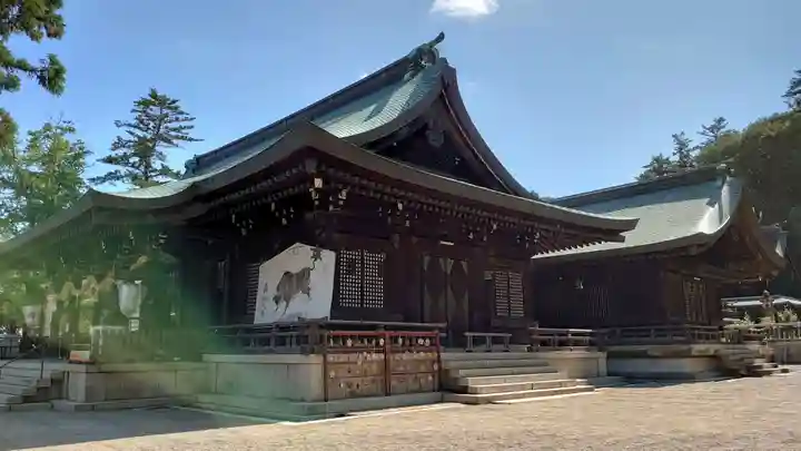 吉備津彦神社の本殿・本堂