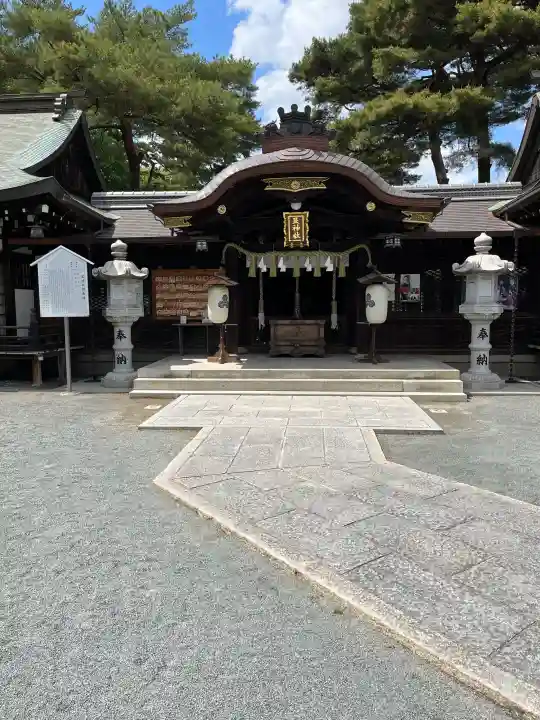 艮神社の{uncategorized: "未分類", other: "その他", undefined: "問題あり", building: "その他建物", grave: "お墓", sacred_gate: "鳥居", guardian: "狛犬", statue: "像", buddha: "仏像", history: "歴史", nature: "自然", garden: "庭園", animal: "動物", pagoda: "塔", temizu: "手水舎", mountain_gate: "山門・神門", sanctuary: "本殿・本堂", subordinate: "末社・摂社", art: "芸術", scenery: "景色", jizo: "地蔵", ema: "絵馬", goshuin: "御朱印", omikuji: "おみくじ", items: "授与品その他", amulet: "お守り", goshuincho: "御朱印帳", eats: "食事", festival: "お祭り", votive_dance: "神楽", shichigosan: "七五三参", wedding: "結婚式", experience: "体験その他", initially: "初詣", around: "周辺", anti_infection: "感染症対策"}