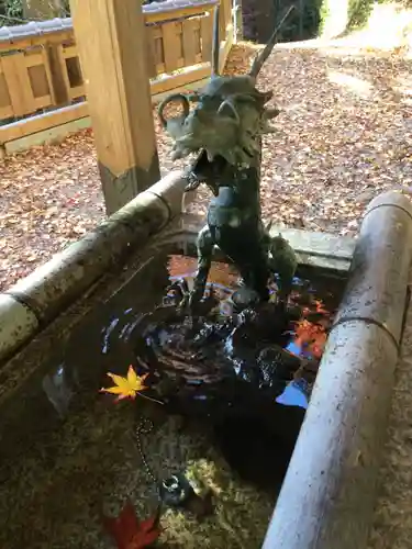 秩父御嶽神社の手水