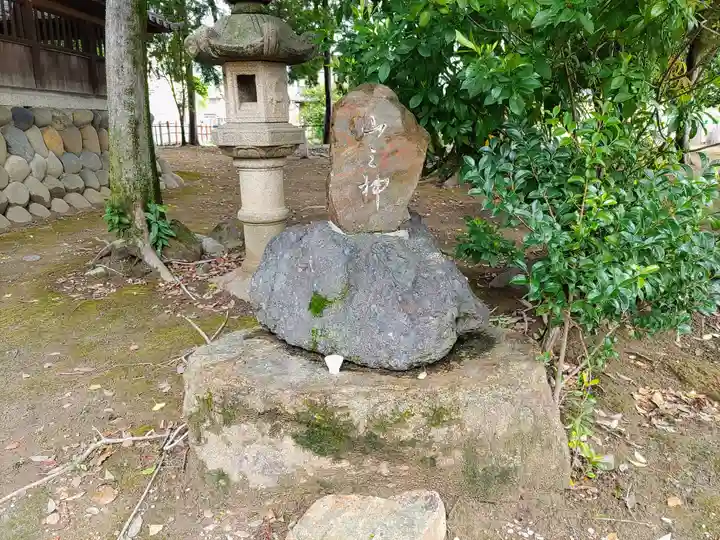 牟都志神社の末社・摂社