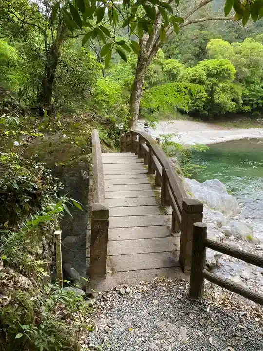 丹生川上神社(中社)(奈良県)
