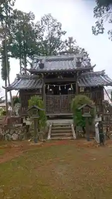 諏訪神社の本殿・本堂