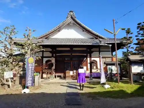 松應寺の本殿