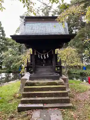 鳥海月山両所宮の末社・摂社