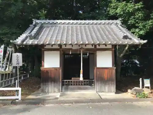 土呂八幡宮の末社・摂社