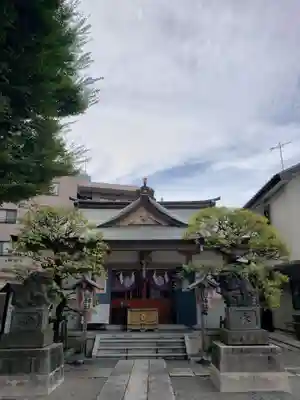 穏田神社の本殿・本堂