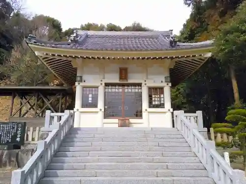 多賀社（草木多賀社）の本殿・本堂