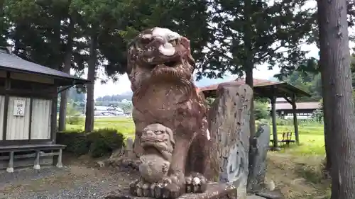 田中神社の狛犬