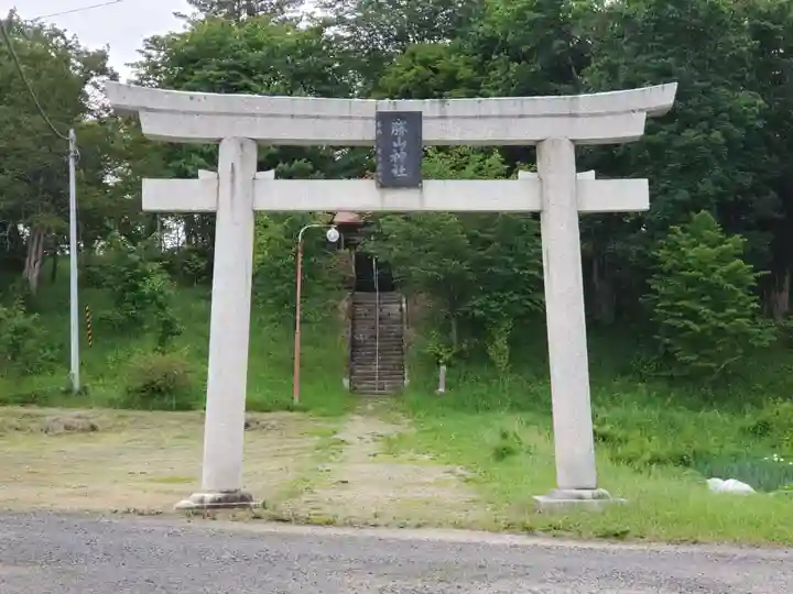 勝山神社の鳥居