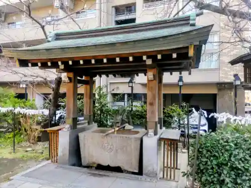 白龍神社の{uncategorized: "未分類", other: "その他", undefined: "問題あり", building: "その他建物", grave: "お墓", sacred_gate: "鳥居", guardian: "狛犬", statue: "像", buddha: "仏像", history: "歴史", nature: "自然", garden: "庭園", animal: "動物", pagoda: "塔", temizu: "手水舎", mountain_gate: "山門・神門", sanctuary: "本殿・本堂", subordinate: "末社・摂社", art: "芸術", scenery: "景色", jizo: "地蔵", ema: "絵馬", goshuin: "御朱印", omikuji: "おみくじ", items: "授与品その他", amulet: "お守り", goshuincho: "御朱印帳", eats: "食事", festival: "お祭り", votive_dance: "神楽", shichigosan: "七五三参", wedding: "結婚式", experience: "体験その他", initially: "初詣", around: "周辺", anti_infection: "感染症対策"}