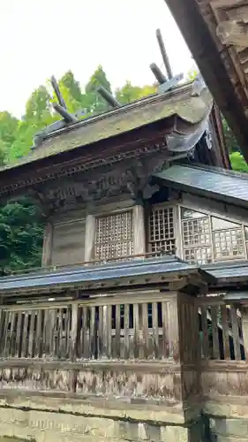 玉作湯神社の本殿