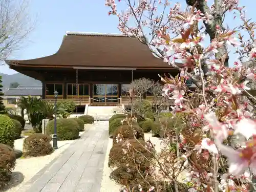 龍福寺の本殿・本堂