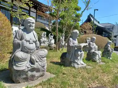 全徳寺の{uncategorized: "未分類", other: "その他", undefined: "問題あり", building: "その他建物", grave: "お墓", sacred_gate: "鳥居", guardian: "狛犬", statue: "像", buddha: "仏像", history: "歴史", nature: "自然", garden: "庭園", animal: "動物", pagoda: "塔", temizu: "手水舎", mountain_gate: "山門・神門", sanctuary: "本殿・本堂", subordinate: "末社・摂社", art: "芸術", scenery: "景色", jizo: "地蔵", ema: "絵馬", goshuin: "御朱印", omikuji: "おみくじ", items: "授与品その他", amulet: "お守り", goshuincho: "御朱印帳", eats: "食事", festival: "お祭り", votive_dance: "神楽", shichigosan: "七五三参", wedding: "結婚式", experience: "体験その他", initially: "初詣", around: "周辺", anti_infection: "感染症対策"}