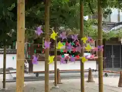 伊和志津神社の建物その他