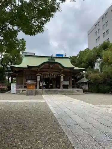 坐摩神社の本殿