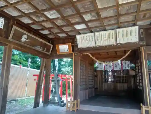 八剱神社の{uncategorized: "未分類", other: "その他", undefined: "問題あり", building: "その他建物", grave: "お墓", sacred_gate: "鳥居", guardian: "狛犬", statue: "像", buddha: "仏像", history: "歴史", nature: "自然", garden: "庭園", animal: "動物", pagoda: "塔", temizu: "手水舎", mountain_gate: "山門・神門", sanctuary: "本殿・本堂", subordinate: "末社・摂社", art: "芸術", scenery: "景色", jizo: "地蔵", ema: "絵馬", goshuin: "御朱印", omikuji: "おみくじ", items: "授与品その他", amulet: "お守り", goshuincho: "御朱印帳", eats: "食事", festival: "お祭り", votive_dance: "神楽", shichigosan: "七五三参", wedding: "結婚式", experience: "体験その他", initially: "初詣", around: "周辺", anti_infection: "感染症対策"}