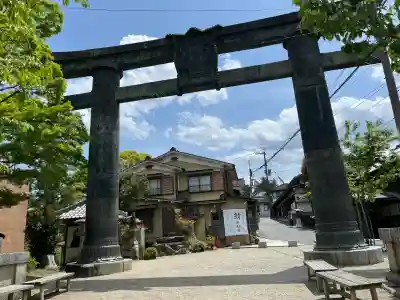 金峯山寺の{uncategorized: "未分類", other: "その他", undefined: "問題あり", building: "その他建物", grave: "お墓", sacred_gate: "鳥居", guardian: "狛犬", statue: "像", buddha: "仏像", history: "歴史", nature: "自然", garden: "庭園", animal: "動物", pagoda: "塔", temizu: "手水舎", mountain_gate: "山門・神門", sanctuary: "本殿・本堂", subordinate: "末社・摂社", art: "芸術", scenery: "景色", jizo: "地蔵", ema: "絵馬", goshuin: "御朱印", omikuji: "おみくじ", items: "授与品その他", amulet: "お守り", goshuincho: "御朱印帳", eats: "食事", festival: "お祭り", votive_dance: "神楽", shichigosan: "七五三参", wedding: "結婚式", experience: "体験その他", initially: "初詣", around: "周辺", anti_infection: "感染症対策"}
