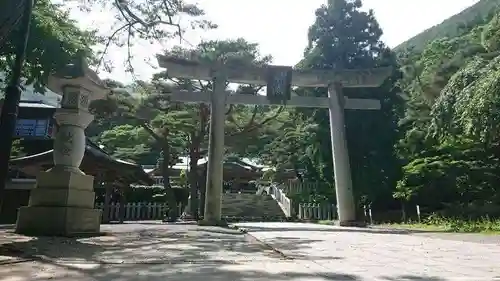 函館八幡宮の鳥居