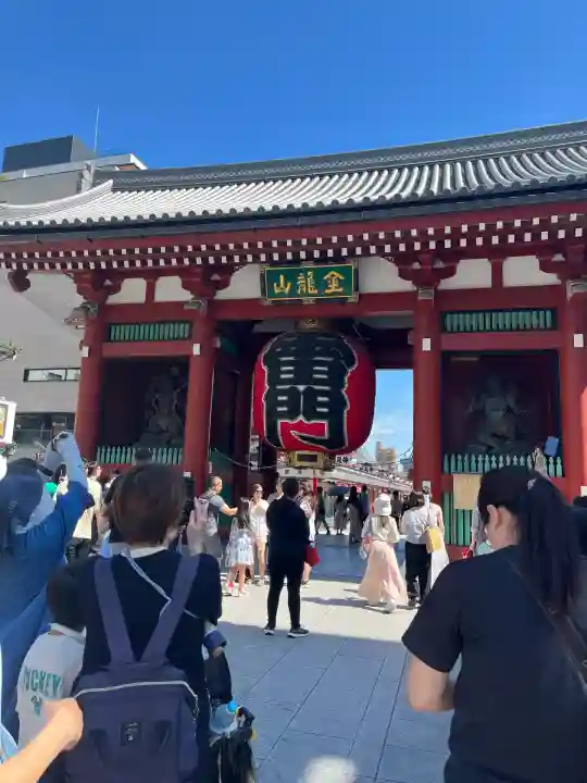 浅草寺の山門・神門