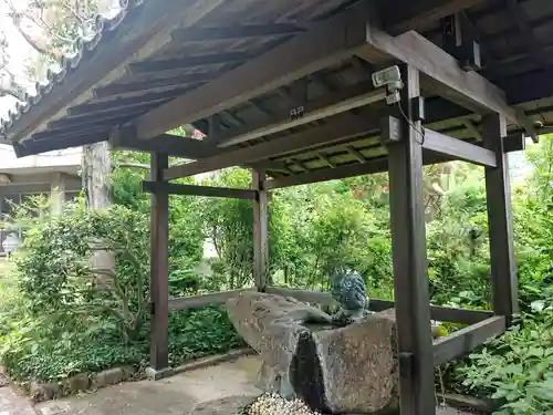 龍泉寺の手水舎
