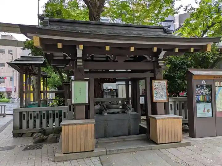 鳥越神社(東京都)