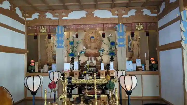 浄徳寺の本殿・本堂