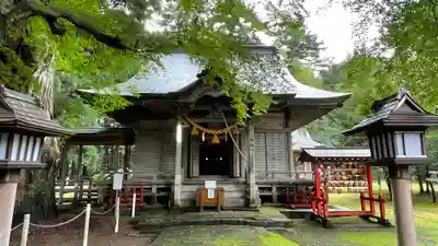 上沼八幡神社の本殿・本堂