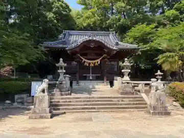 厳島神社の{uncategorized: "未分類", other: "その他", undefined: "問題あり", building: "その他建物", grave: "お墓", sacred_gate: "鳥居", guardian: "狛犬", statue: "像", buddha: "仏像", history: "歴史", nature: "自然", garden: "庭園", animal: "動物", pagoda: "塔", temizu: "手水舎", mountain_gate: "山門・神門", sanctuary: "本殿・本堂", subordinate: "末社・摂社", art: "芸術", scenery: "景色", jizo: "地蔵", ema: "絵馬", goshuin: "御朱印", omikuji: "おみくじ", items: "授与品その他", amulet: "お守り", goshuincho: "御朱印帳", eats: "食事", festival: "お祭り", votive_dance: "神楽", shichigosan: "七五三参", wedding: "結婚式", experience: "体験その他", initially: "初詣", around: "周辺", anti_infection: "感染症対策"}