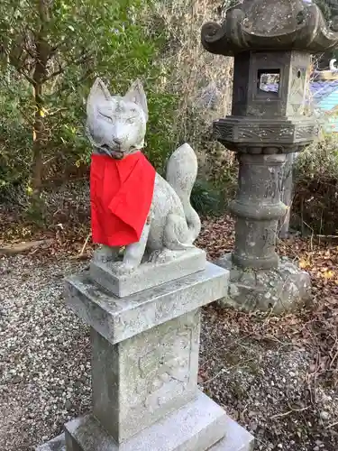 鳩吹稲荷神社の狛犬