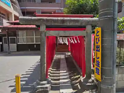 鐘塚稲荷神社(埼玉県)