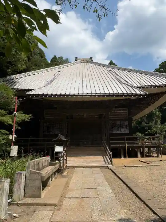 観福寺の{uncategorized: "未分類", other: "その他", undefined: "問題あり", building: "その他建物", grave: "お墓", sacred_gate: "鳥居", guardian: "狛犬", statue: "像", buddha: "仏像", history: "歴史", nature: "自然", garden: "庭園", animal: "動物", pagoda: "塔", temizu: "手水舎", mountain_gate: "山門・神門", sanctuary: "本殿・本堂", subordinate: "末社・摂社", art: "芸術", scenery: "景色", jizo: "地蔵", ema: "絵馬", goshuin: "御朱印", omikuji: "おみくじ", items: "授与品その他", amulet: "お守り", goshuincho: "御朱印帳", eats: "食事", festival: "お祭り", votive_dance: "神楽", shichigosan: "七五三参", wedding: "結婚式", experience: "体験その他", initially: "初詣", around: "周辺", anti_infection: "感染症対策"}