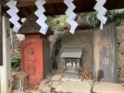 星宮神社の末社・摂社