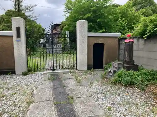 極楽寺の{uncategorized: "未分類", other: "その他", undefined: "問題あり", building: "その他建物", grave: "お墓", sacred_gate: "鳥居", guardian: "狛犬", statue: "像", buddha: "仏像", history: "歴史", nature: "自然", garden: "庭園", animal: "動物", pagoda: "塔", temizu: "手水舎", mountain_gate: "山門・神門", sanctuary: "本殿・本堂", subordinate: "末社・摂社", art: "芸術", scenery: "景色", jizo: "地蔵", ema: "絵馬", goshuin: "御朱印", omikuji: "おみくじ", items: "授与品その他", amulet: "お守り", goshuincho: "御朱印帳", eats: "食事", festival: "お祭り", votive_dance: "神楽", shichigosan: "七五三参", wedding: "結婚式", experience: "体験その他", initially: "初詣", around: "周辺", anti_infection: "感染症対策"}