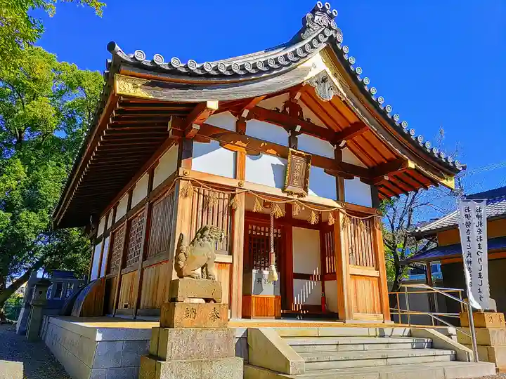 三明神社の本殿・本堂