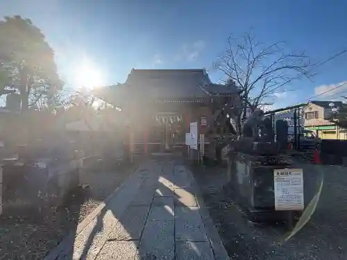 龍ケ崎八坂神社の{uncategorized: "未分類", other: "その他", undefined: "問題あり", building: "その他建物", grave: "お墓", sacred_gate: "鳥居", guardian: "狛犬", statue: "像", buddha: "仏像", history: "歴史", nature: "自然", garden: "庭園", animal: "動物", pagoda: "塔", temizu: "手水舎", mountain_gate: "山門・神門", sanctuary: "本殿・本堂", subordinate: "末社・摂社", art: "芸術", scenery: "景色", jizo: "地蔵", ema: "絵馬", goshuin: "御朱印", omikuji: "おみくじ", items: "授与品その他", amulet: "お守り", goshuincho: "御朱印帳", eats: "食事", festival: "お祭り", votive_dance: "神楽", shichigosan: "七五三参", wedding: "結婚式", experience: "体験その他", initially: "初詣", around: "周辺", anti_infection: "感染症対策"}