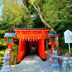 二川伏見稲荷の鳥居