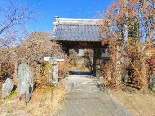 亀京寺の山門・神門