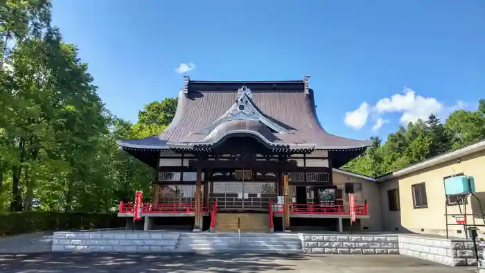 眞弘寺の本殿