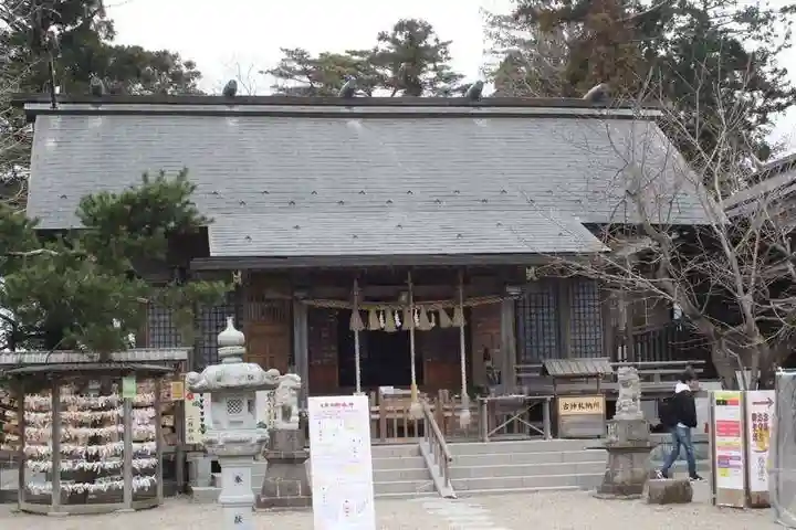 二柱神社の本殿・本堂