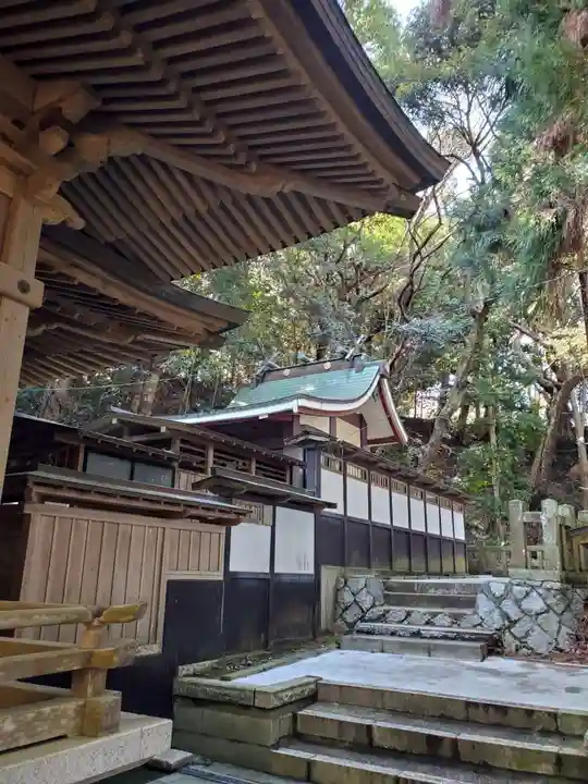 泉神社の本殿・本堂