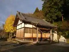 天神社の本殿