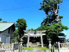 津毛利神社の鳥居