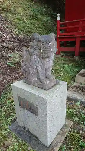 八雲神社の狛犬