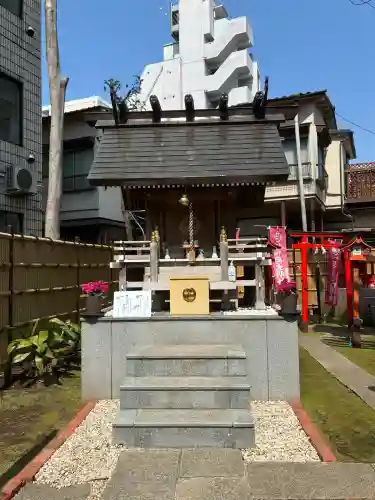 気象神社の{uncategorized: "未分類", other: "その他", undefined: "問題あり", building: "その他建物", grave: "お墓", sacred_gate: "鳥居", guardian: "狛犬", statue: "像", buddha: "仏像", history: "歴史", nature: "自然", garden: "庭園", animal: "動物", pagoda: "塔", temizu: "手水舎", mountain_gate: "山門・神門", sanctuary: "本殿・本堂", subordinate: "末社・摂社", art: "芸術", scenery: "景色", jizo: "地蔵", ema: "絵馬", goshuin: "御朱印", omikuji: "おみくじ", items: "授与品その他", amulet: "お守り", goshuincho: "御朱印帳", eats: "食事", festival: "お祭り", votive_dance: "神楽", shichigosan: "七五三参", wedding: "結婚式", experience: "体験その他", initially: "初詣", around: "周辺", anti_infection: "感染症対策"}