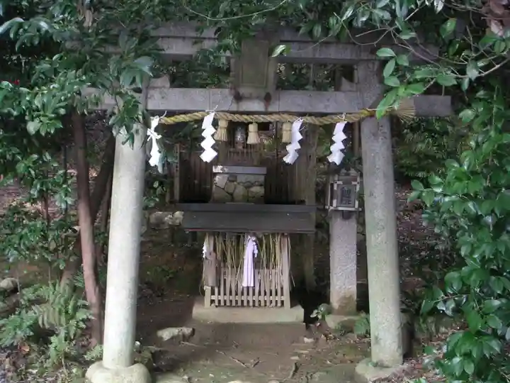 八神社の末社・摂社
