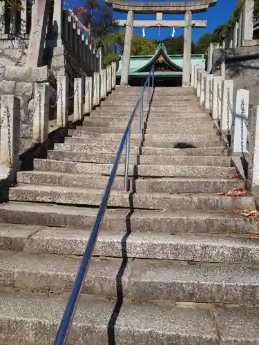 草津八幡宮の建物その他