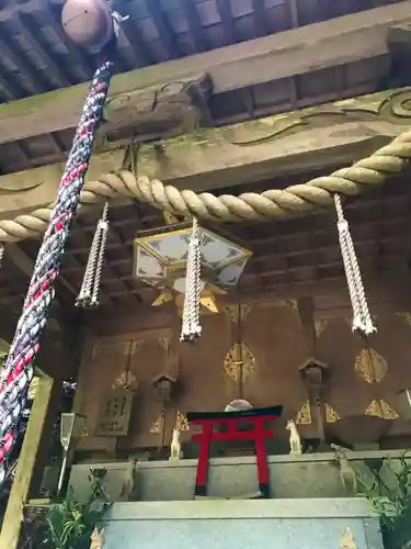 満願滝弁財天の本殿・本堂