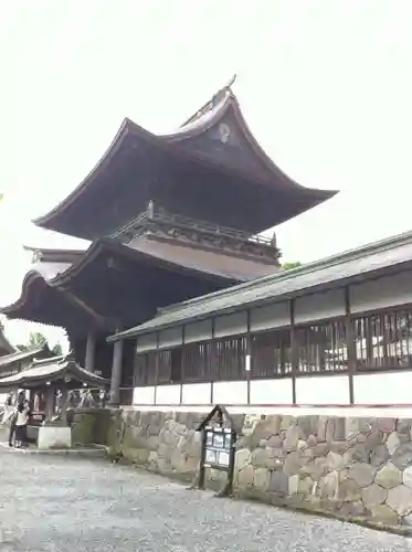 阿蘇神社の山門